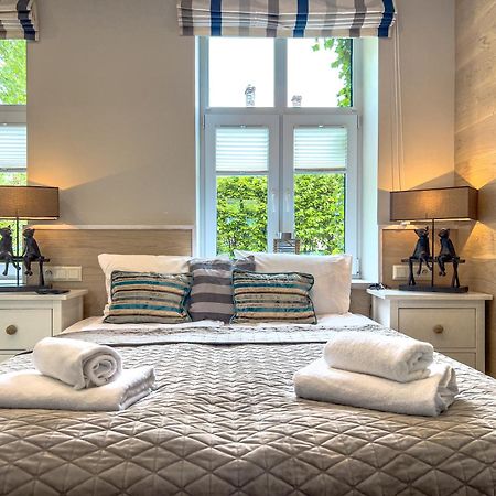 Willa Blekit Hotel By Dorota Szelagowska Mielno  Luaran gambar